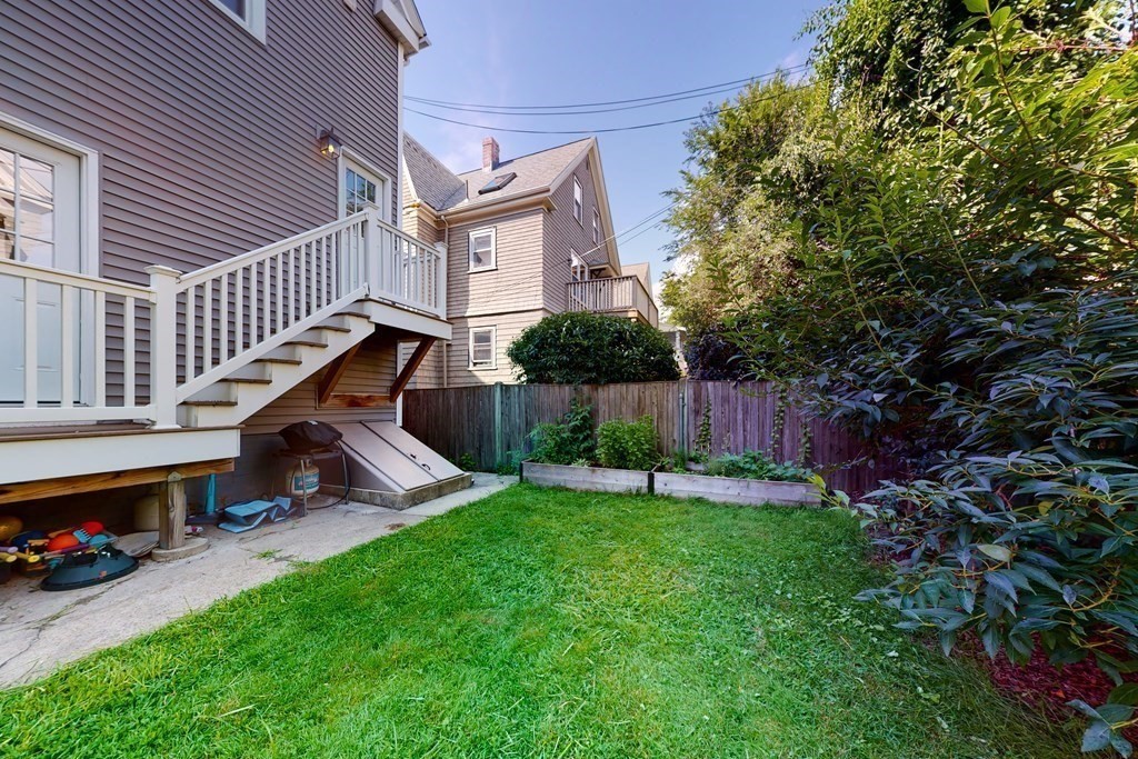 259 Willow Ave, Ball Square