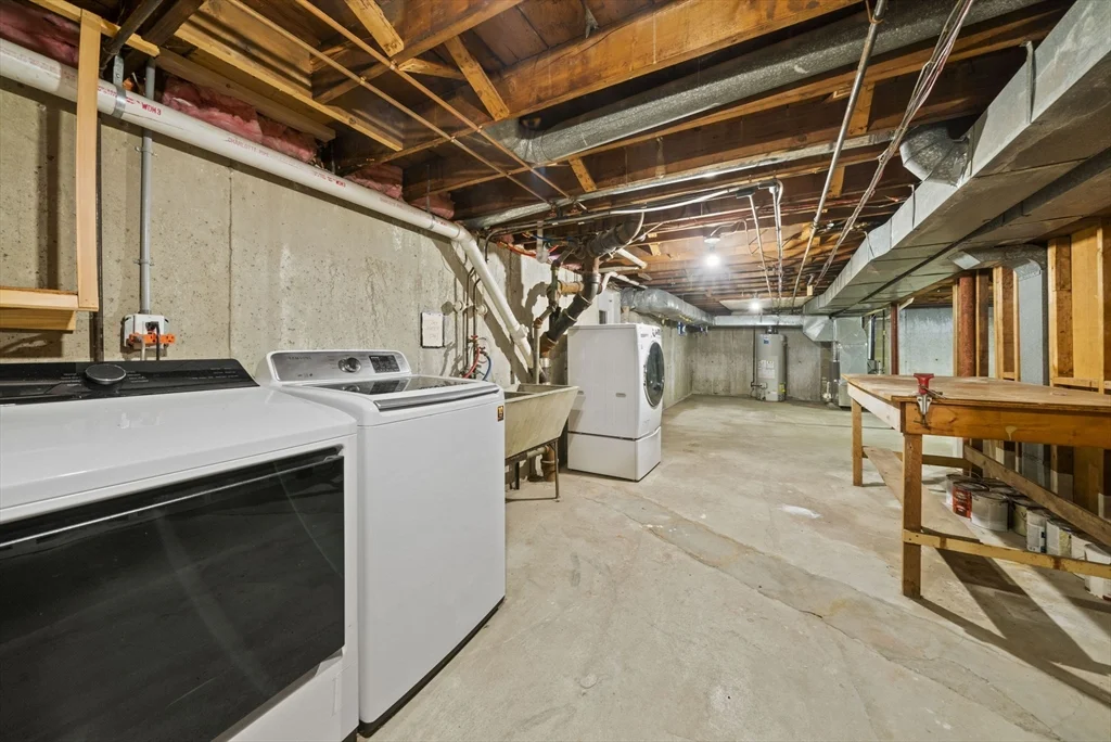 55 Evelyn Rd, Needham