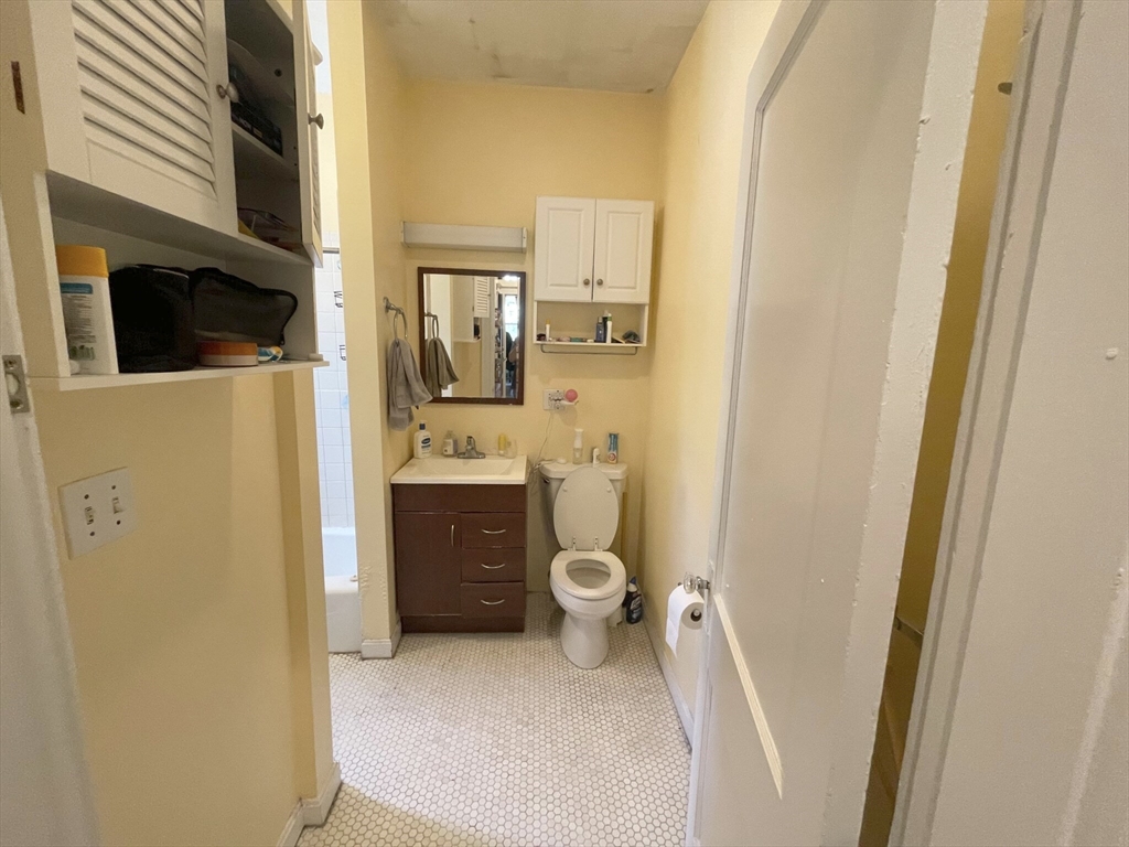 47 Mason Ter, Coolidge Corner