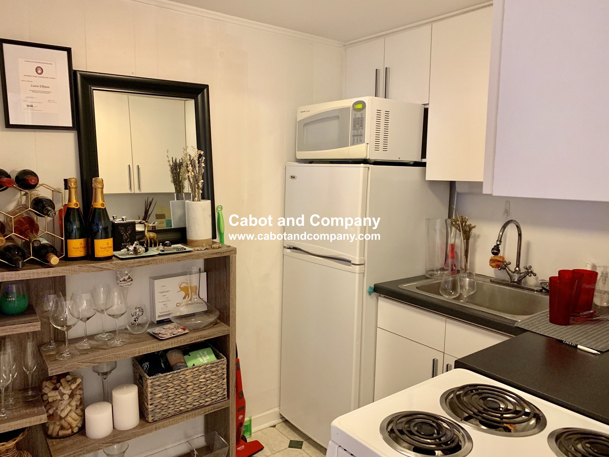 213 Newbury St, Back Bay