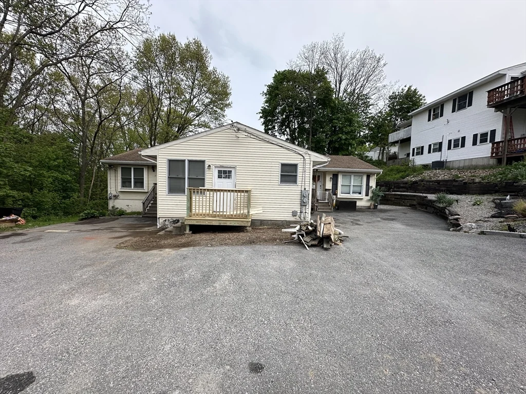 17A Peacedale Ave, Worcester