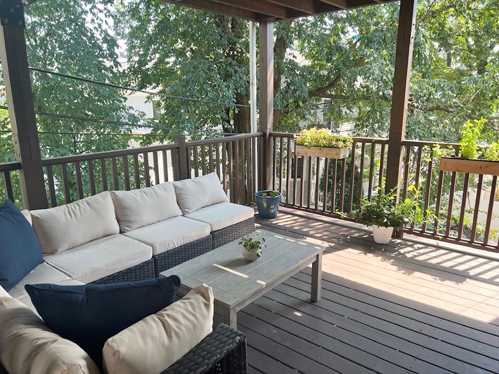 152 O St, South Boston