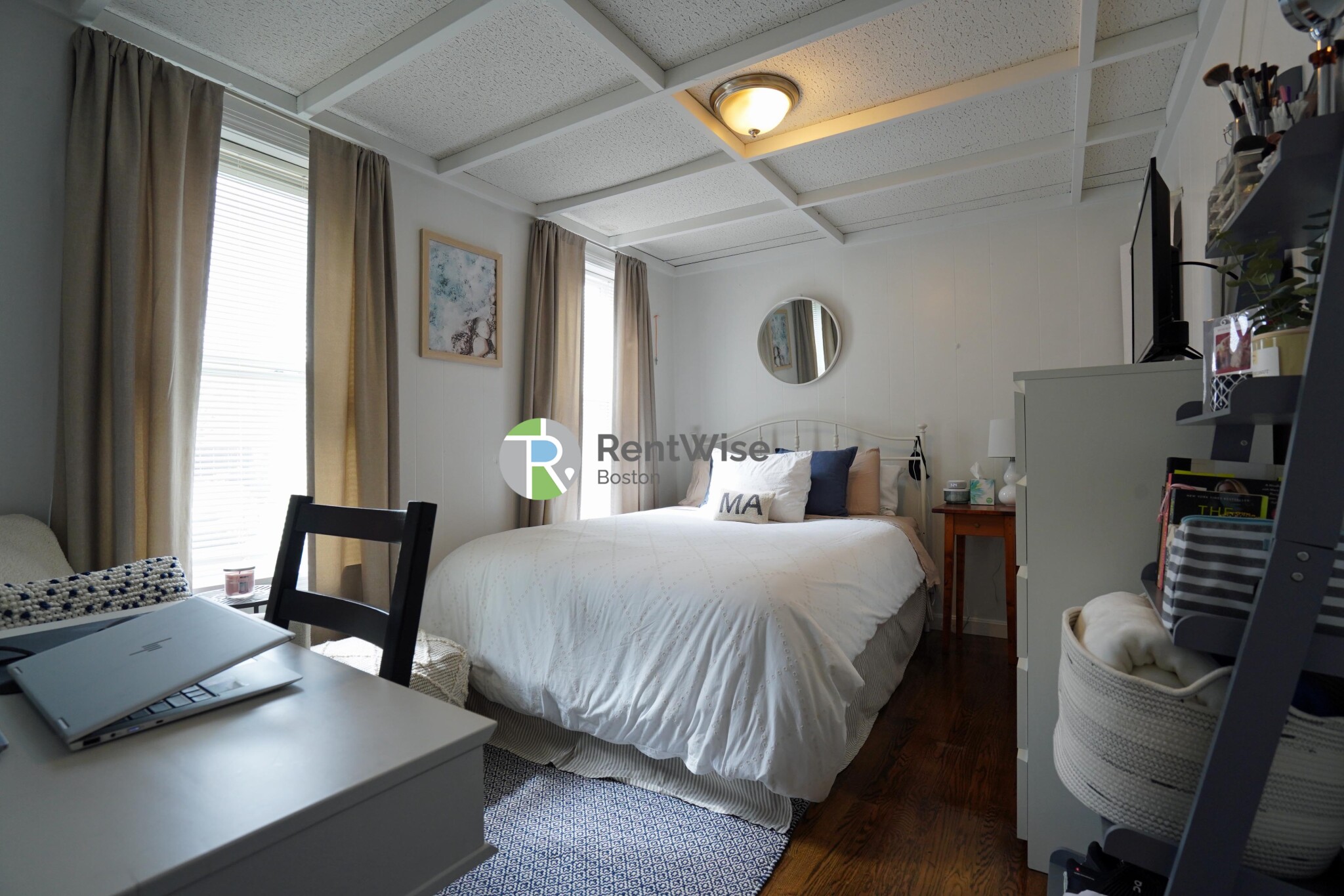 28 L St, South Boston