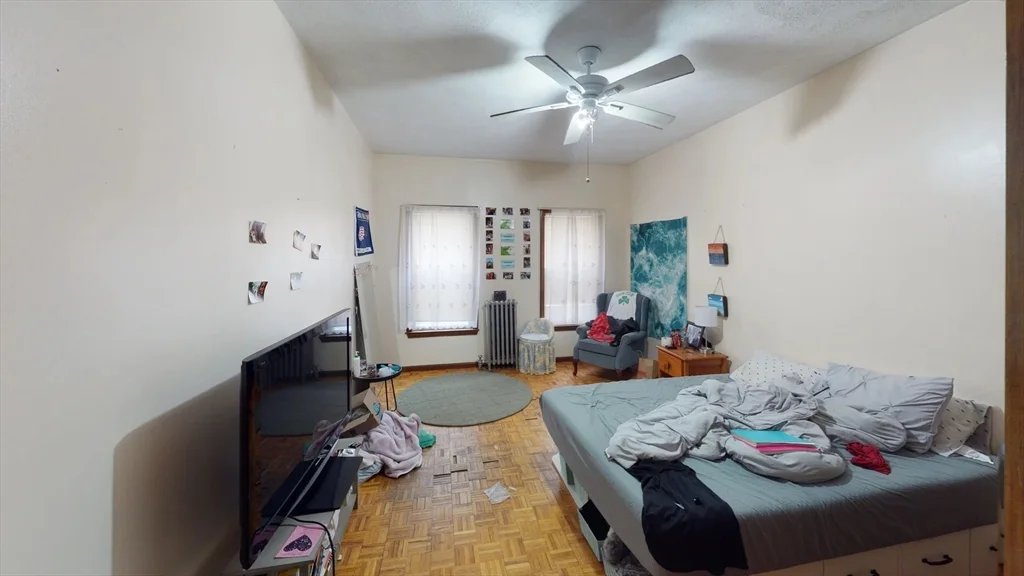 240 School St, Winter Hill