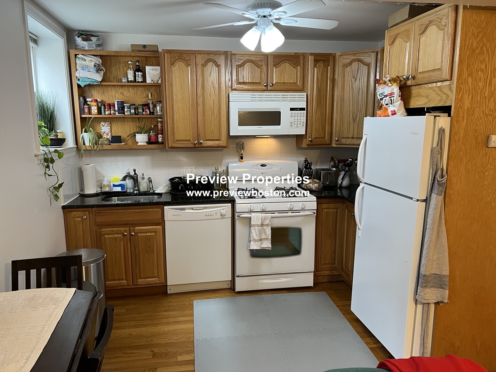 80 Sutherland Rd, Brighton