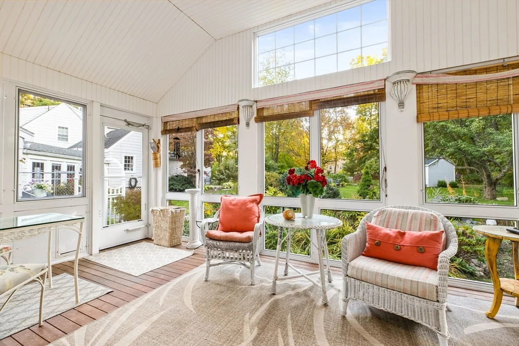 66 Mann Lot Rd, Scituate