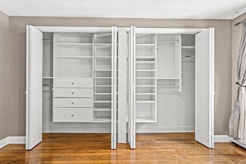 181 Moss Hill Rd, Jamaica Plain