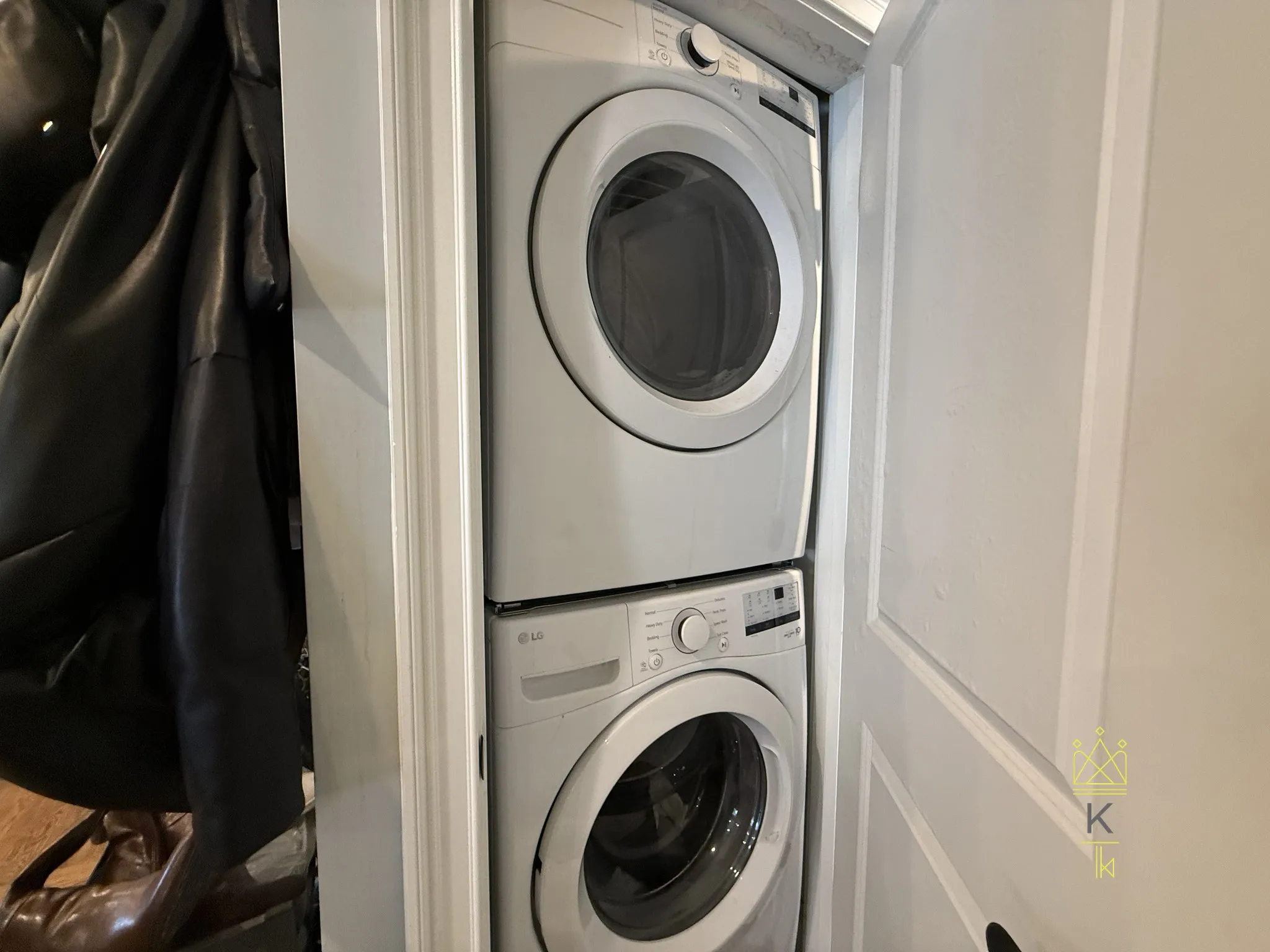 8 Nira Ave, Jamaica Plain