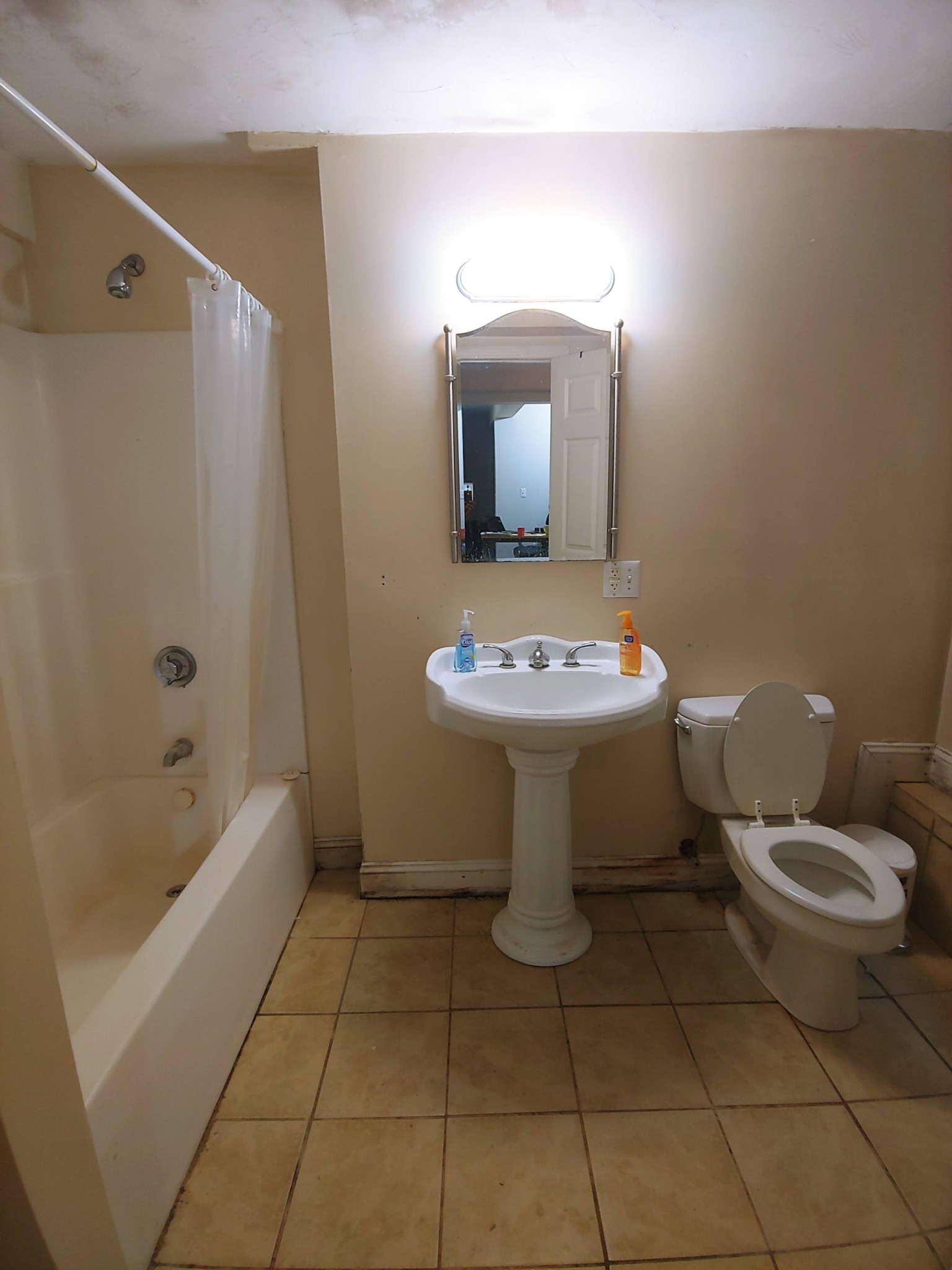 881 Huntington Ave, Mission Hill