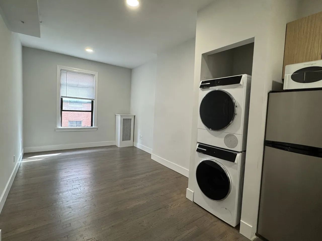 270 Newbury St, Back Bay