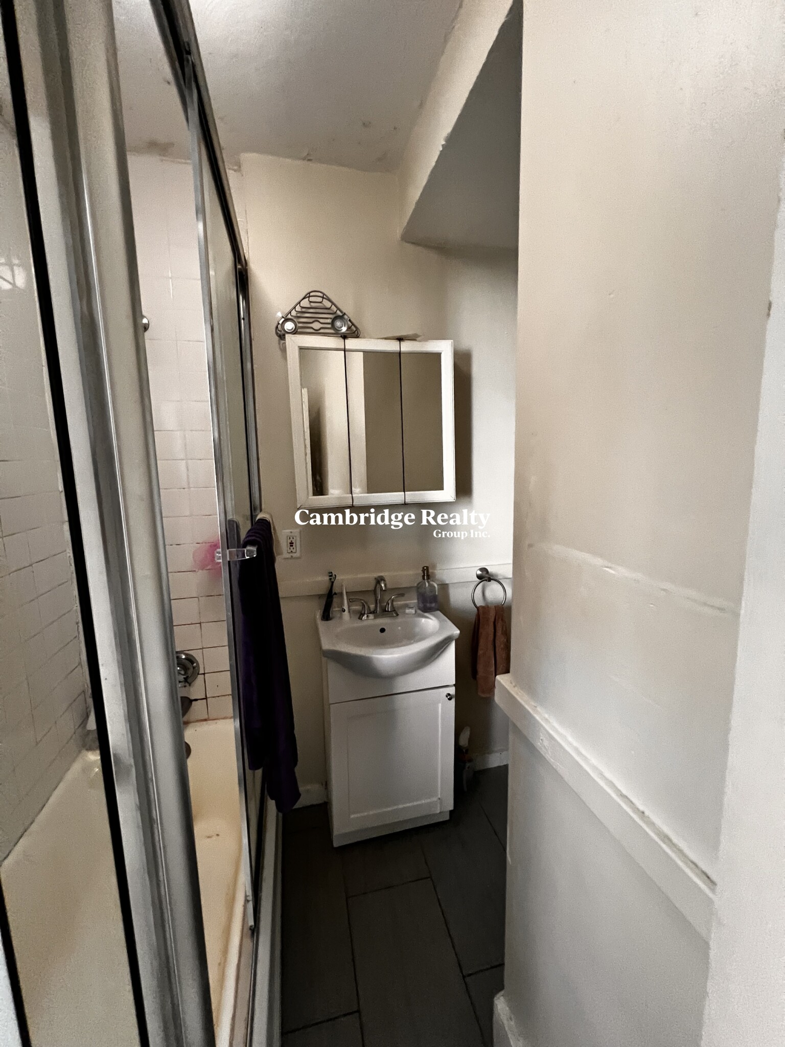 43 Crescent St, Charlestown