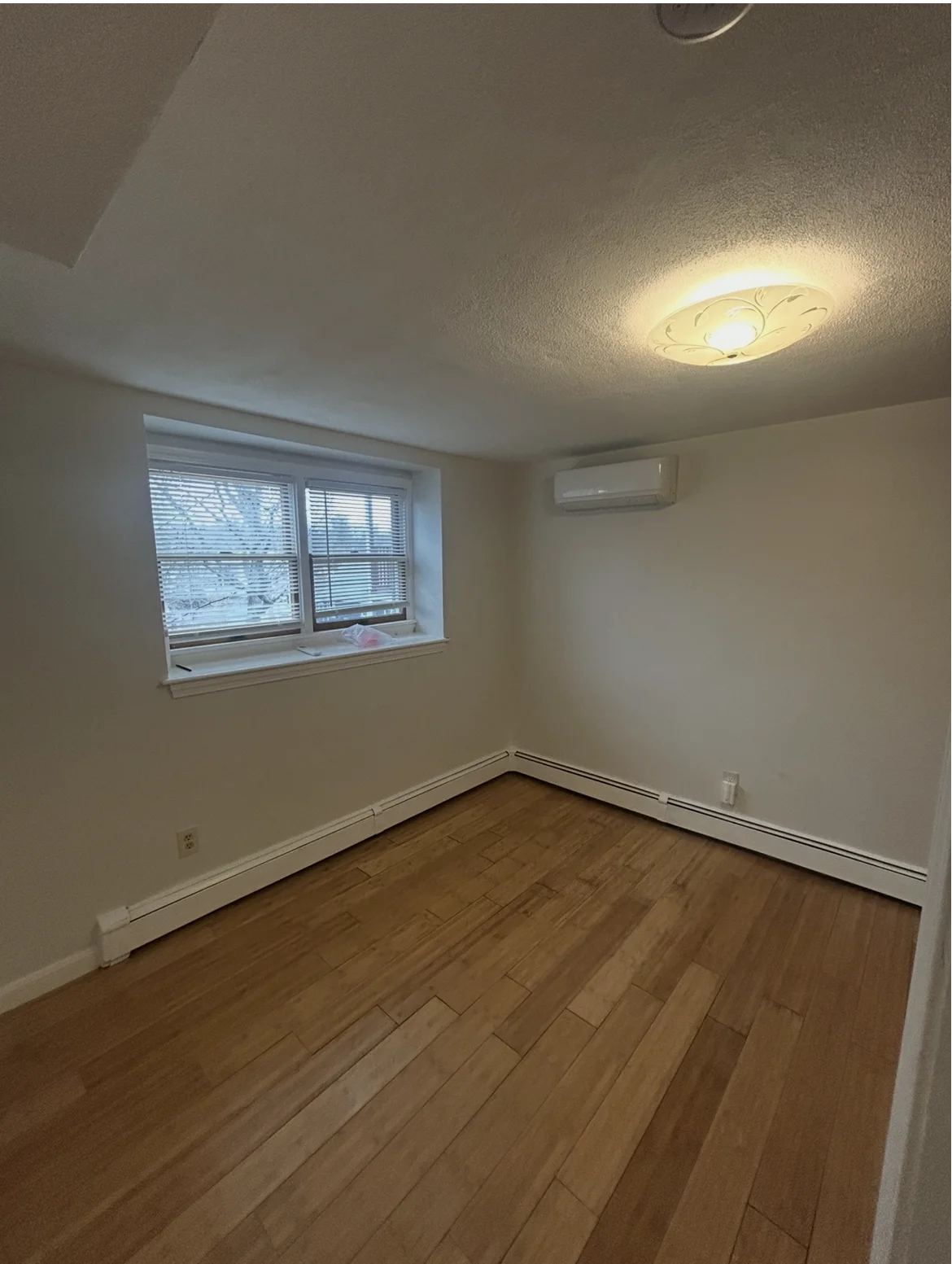 21 Weymouth Ave, West Roxbury