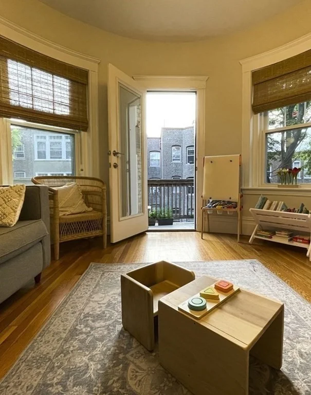 88 Naples, North Brookline