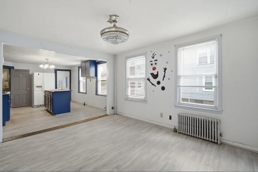 53 Fremont St, Springfield