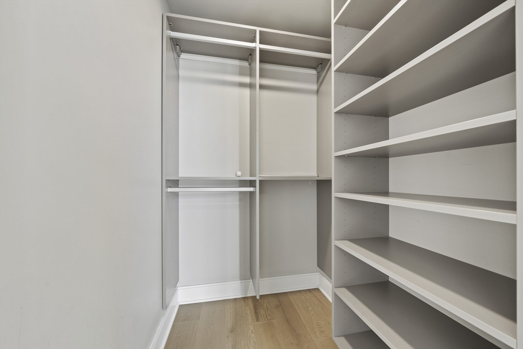 353 Summer St, Davis Square