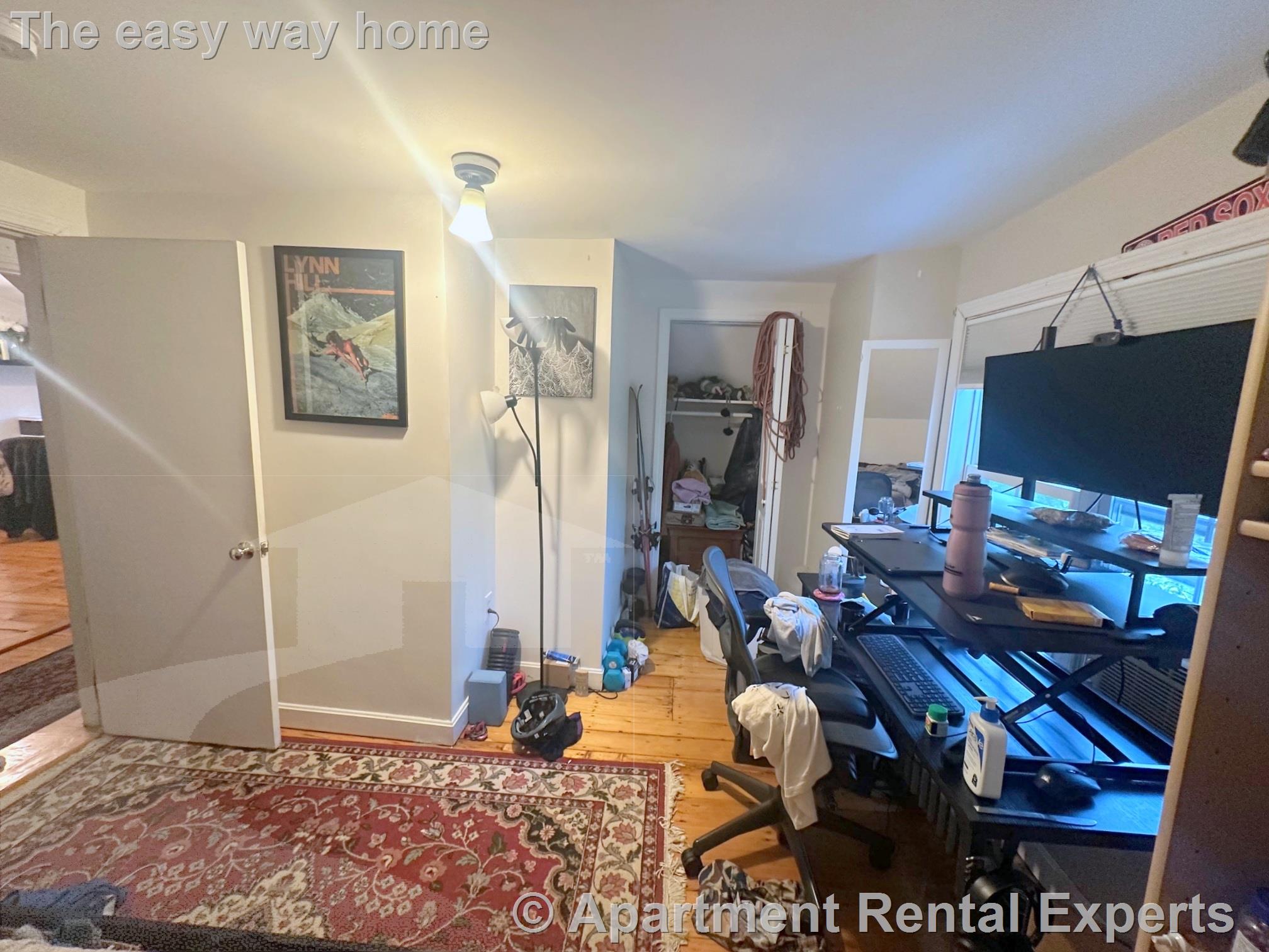 10 Rogers Ave, Davis Square