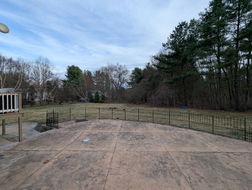 19 Plain St, Franklin