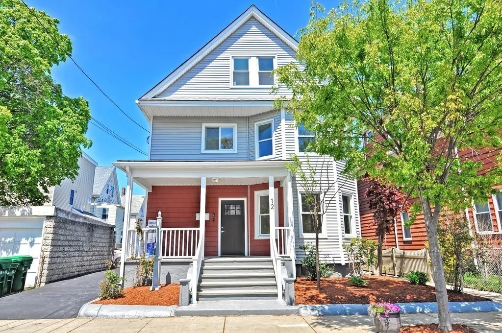 12 Emerald St, Medford