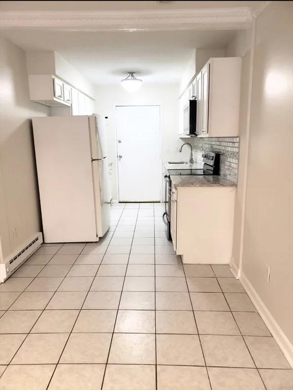 3 Dailey St, Attleboro