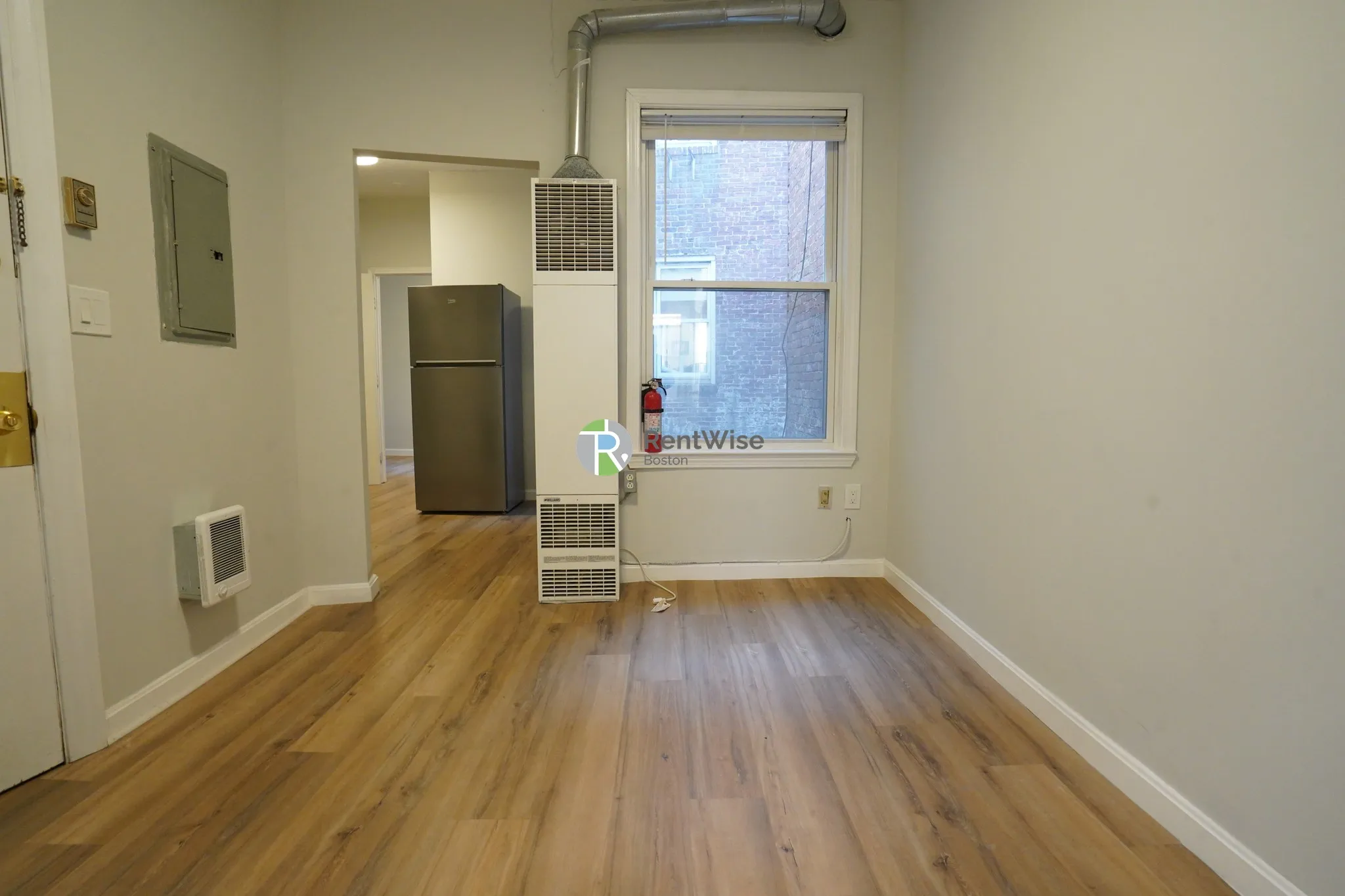 9 Noyes Pl, North End