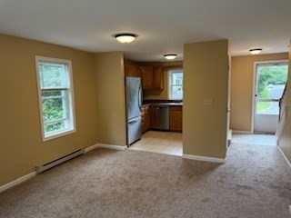 77 School St, Northborough