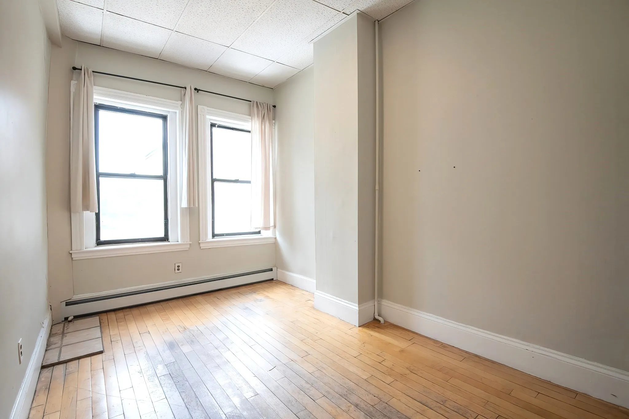 5 Linden St, Allston