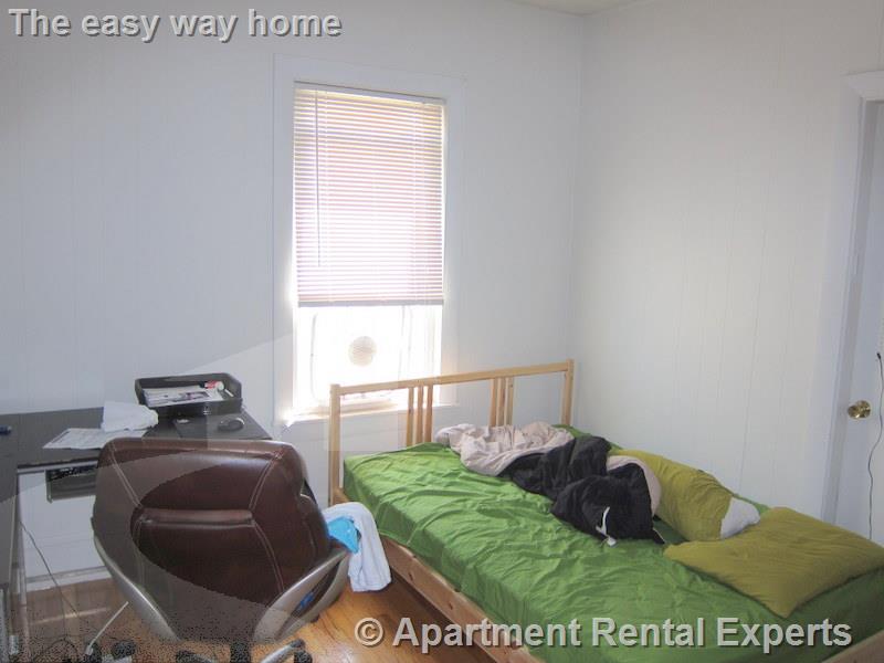 14 Oxford St, Spring Hill