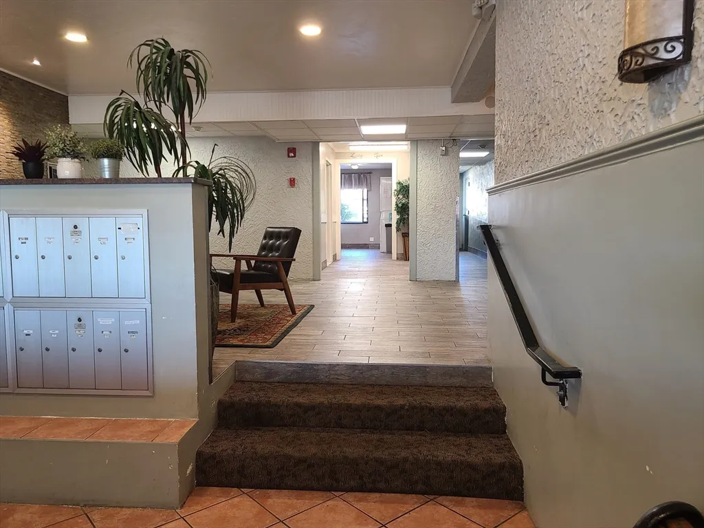 576 Washington St, Weymouth