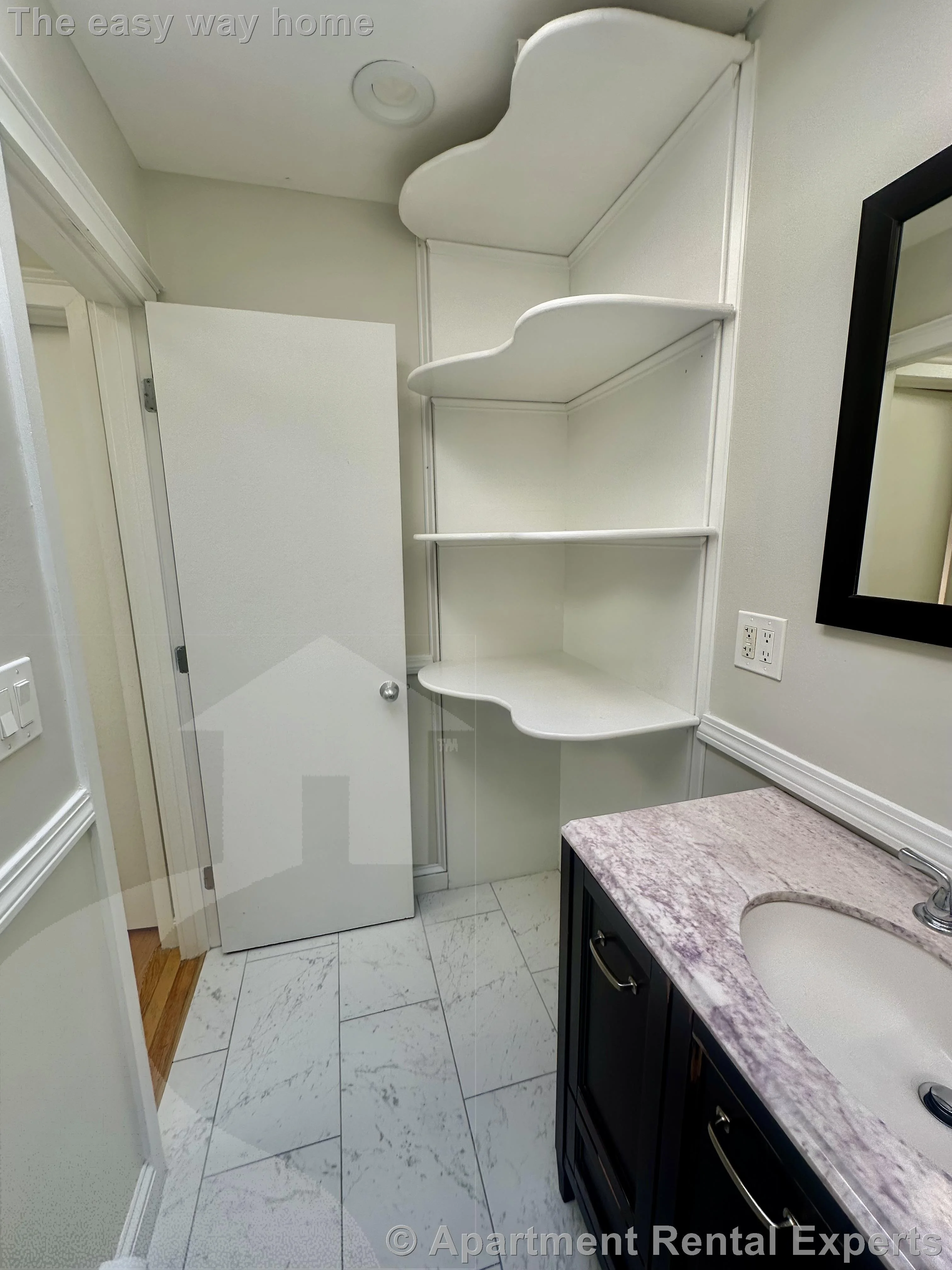 4 Fort Washington Pl, Cambridgeport