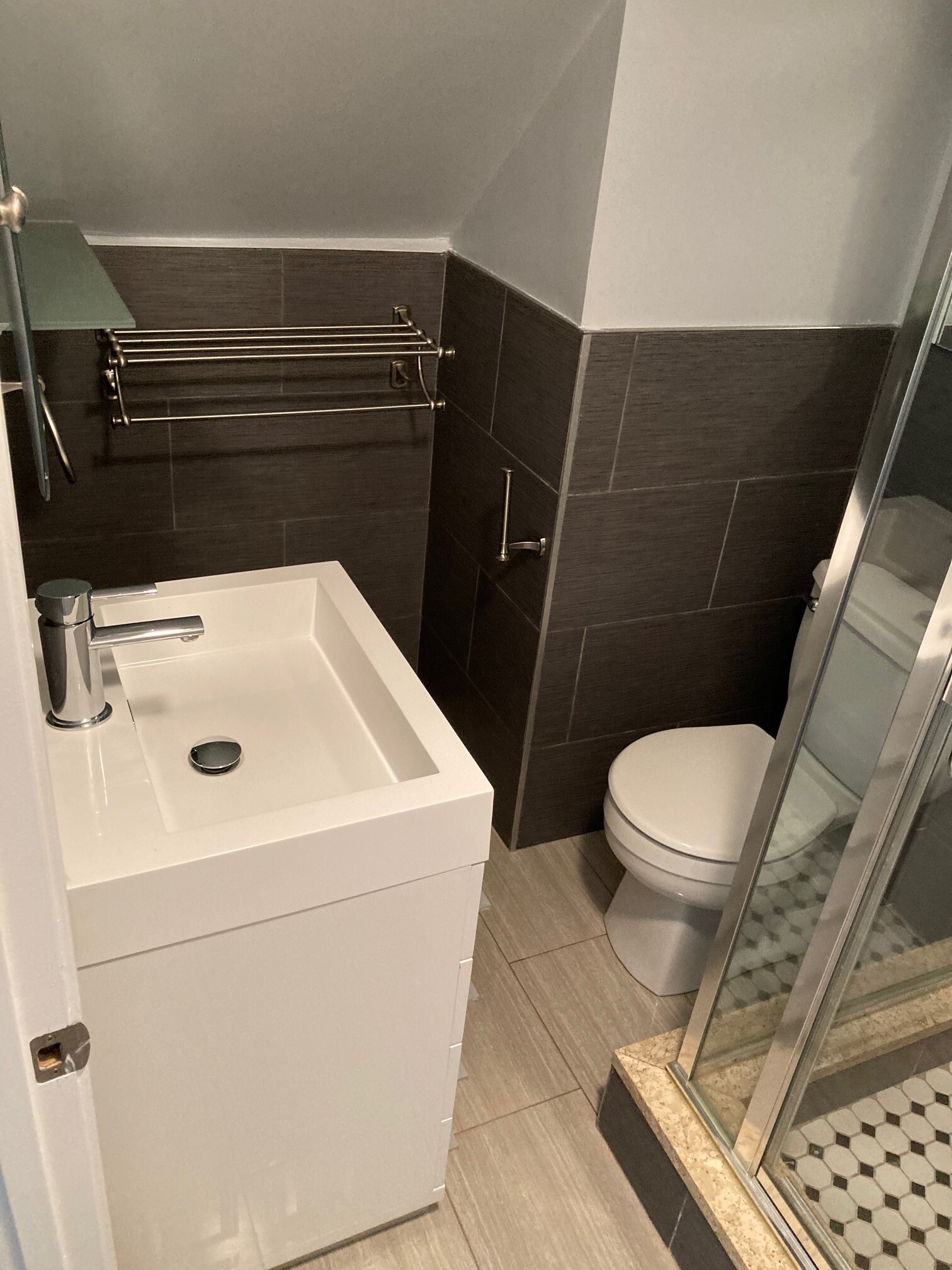 14 Aberdeen Ave, West Cambridge