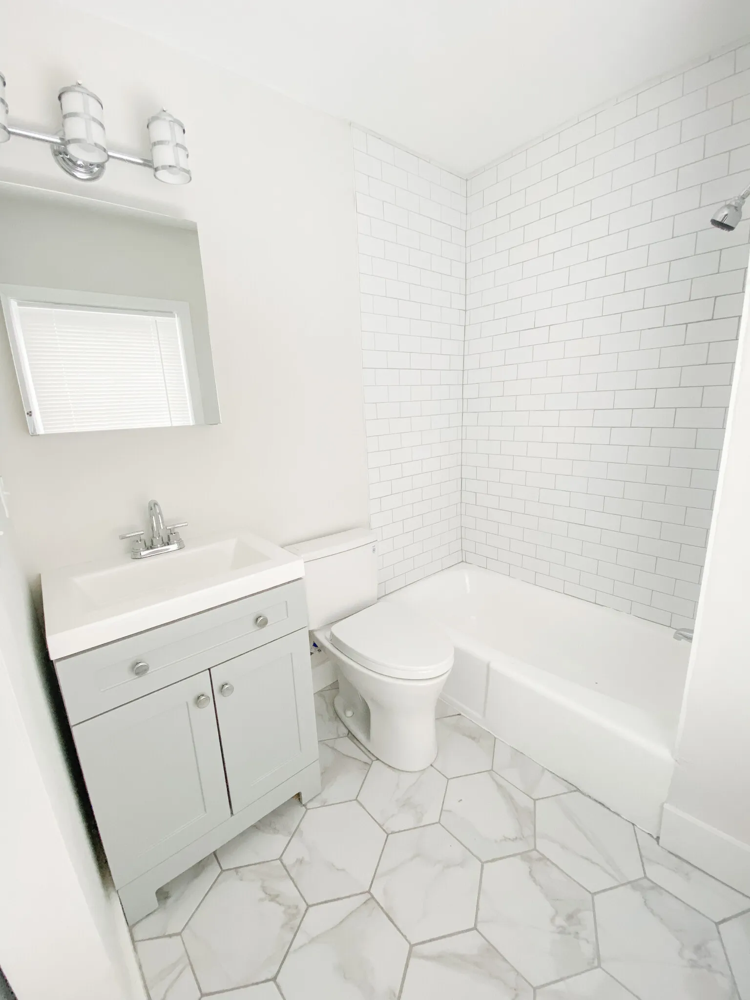 203 Atlantic St, North Quincy