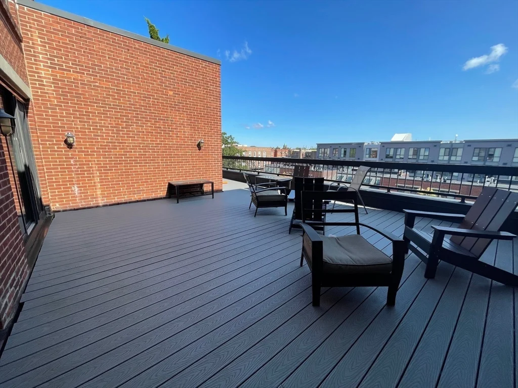 85 Brainerd Rd, Allston