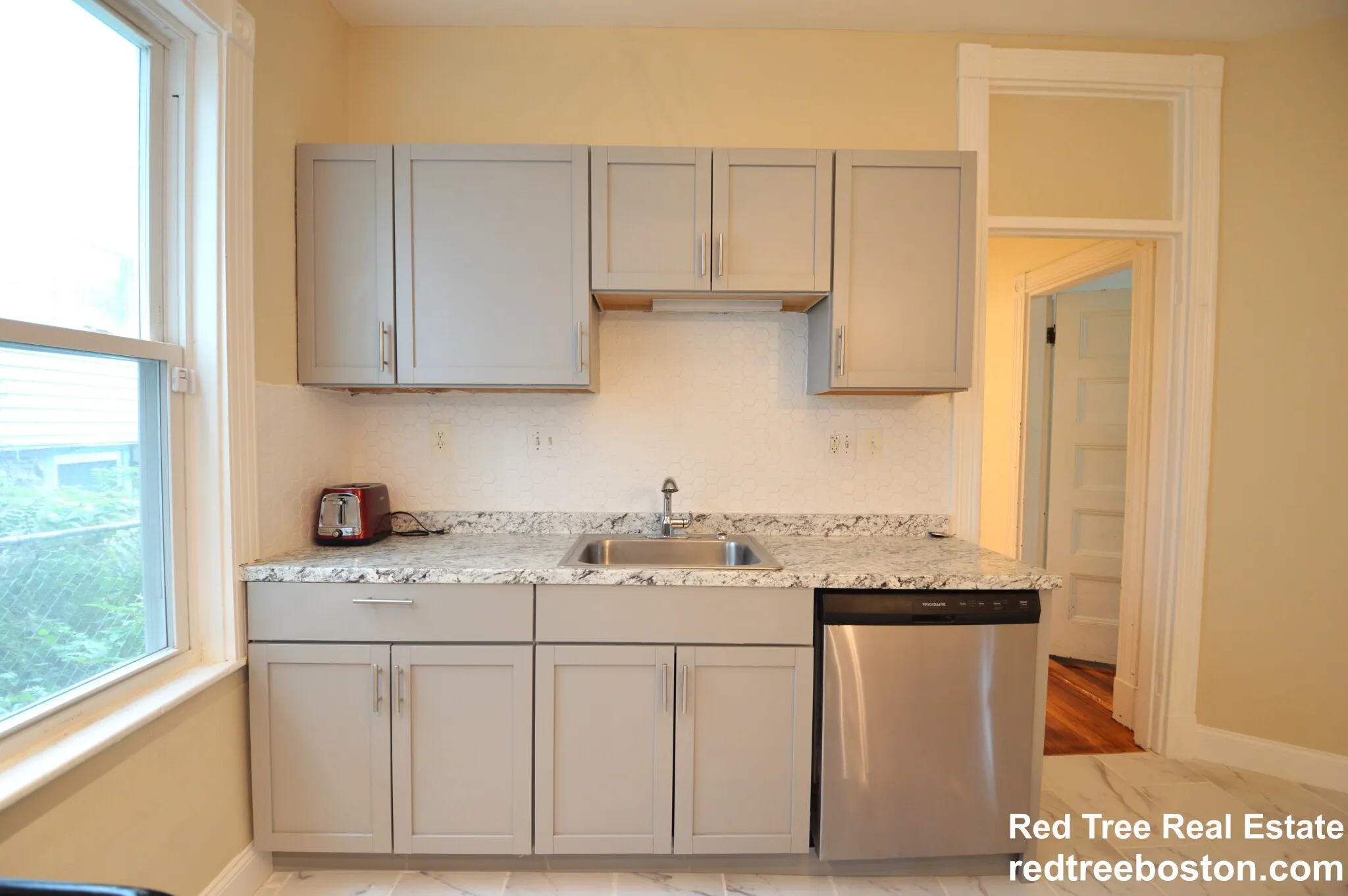 10 Bucknam St, Mission Hill