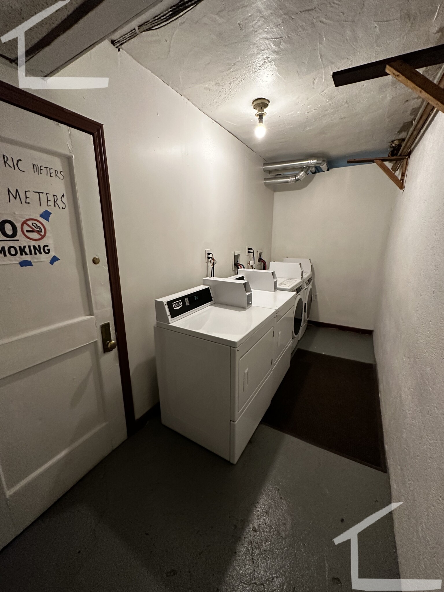 4 Price Rd, Brighton