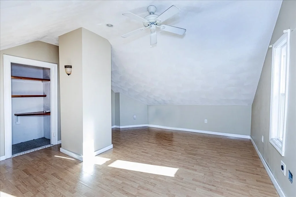 9 Lapham St, Medford