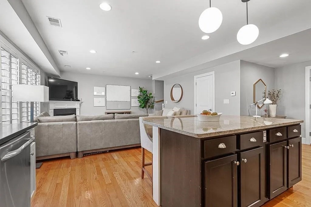 855 Lagrange, West Roxbury