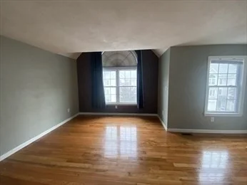 `100 Nutting Rd, Westford