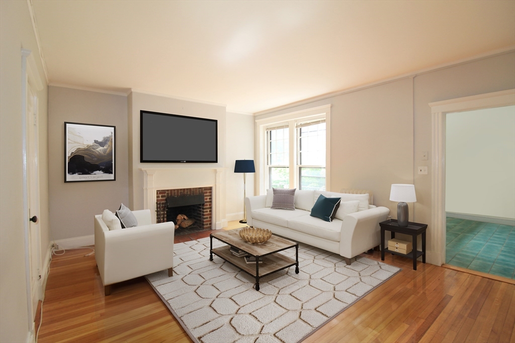 1982 Commonwealth Ave, Brighton