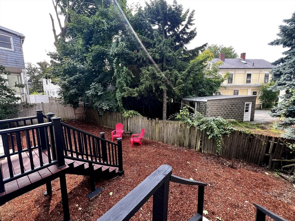 12 Bailey St, West Somerville