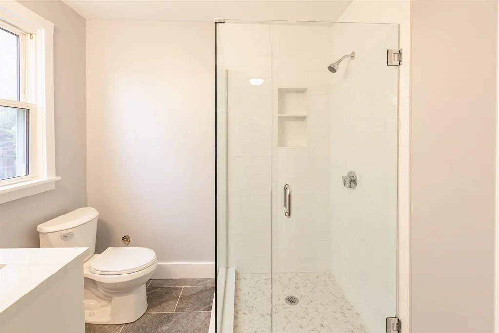 235 Standish Ave, Plymouth