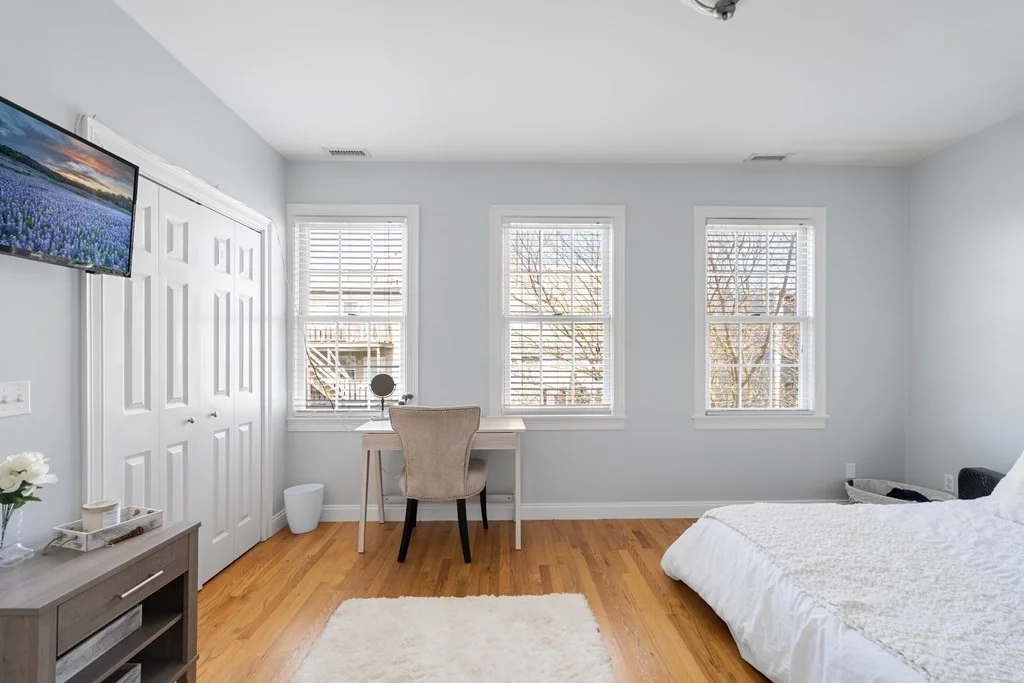 72 Baxter St, South Boston