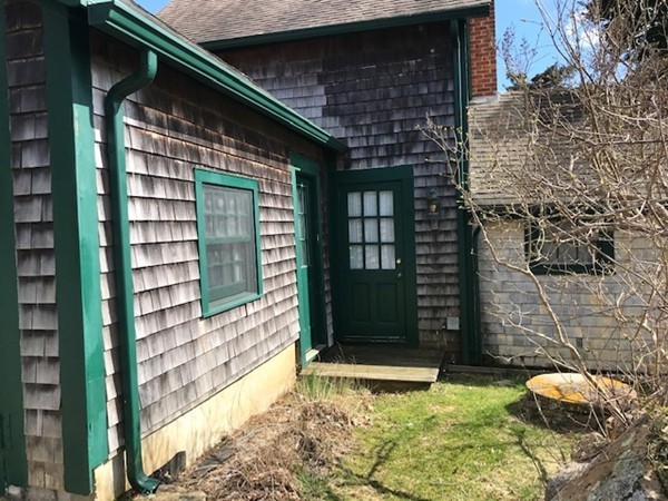 6 Cape Bial Ln, Westport Point