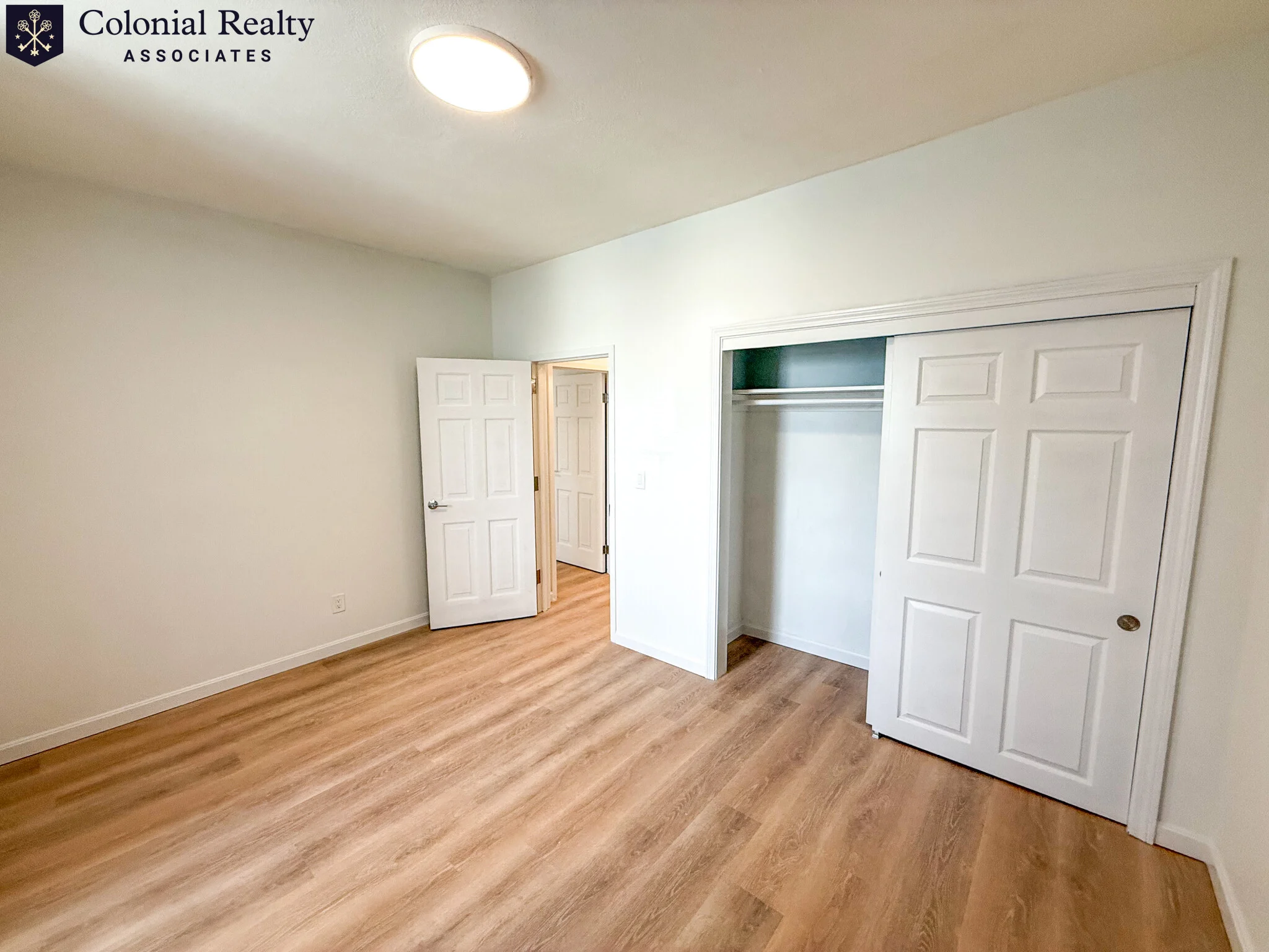 515 Massachusetts Ave, Roxbury