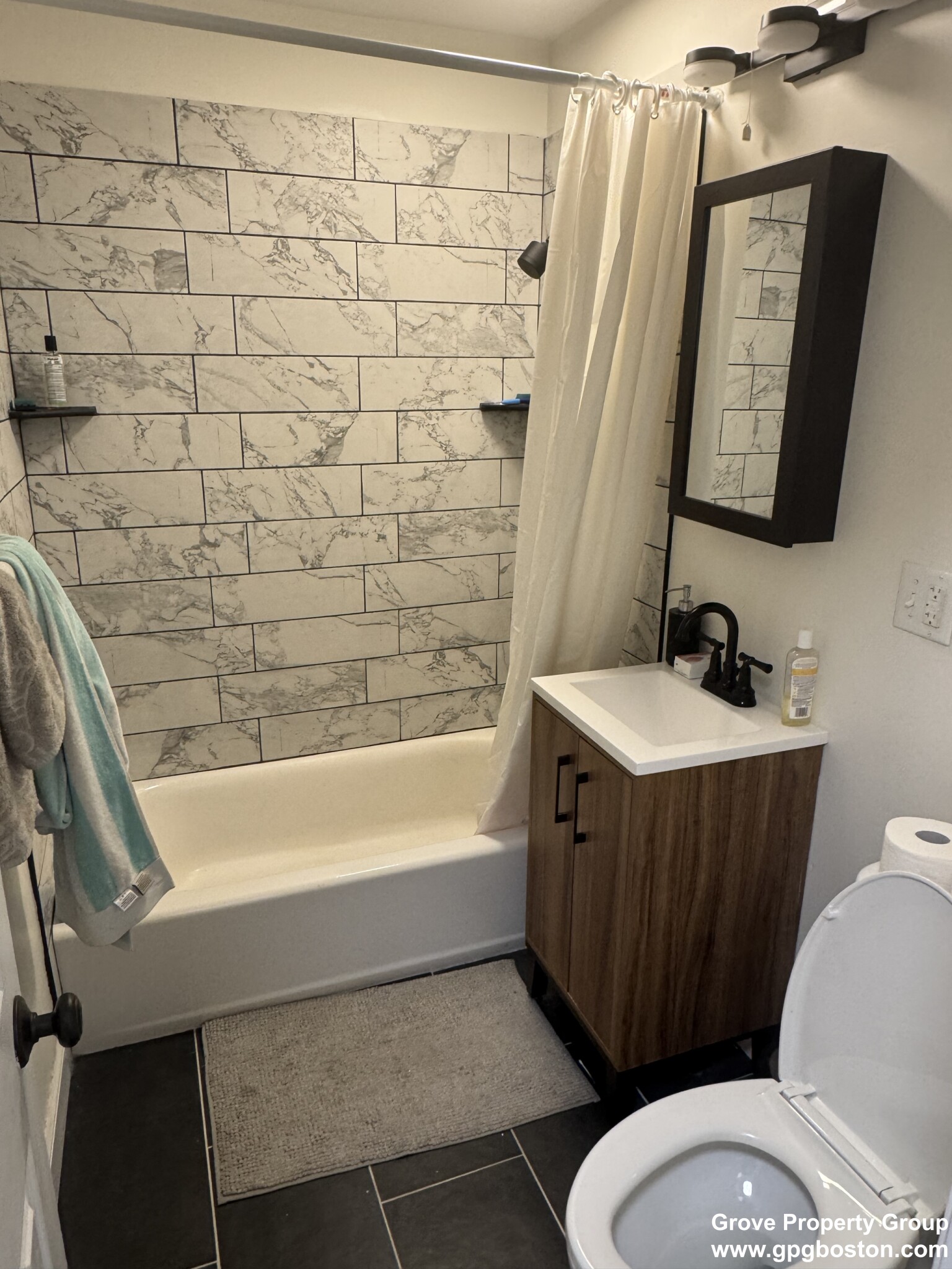 720 Bennington St, East Boston