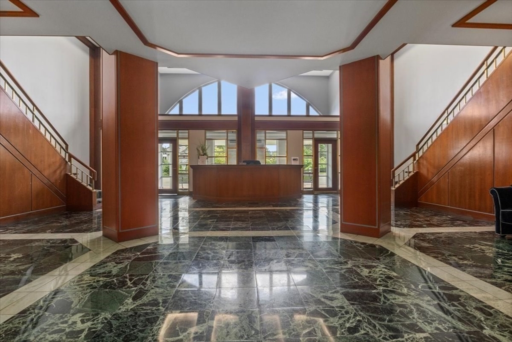 1001 Marina Dr, Marina Bay