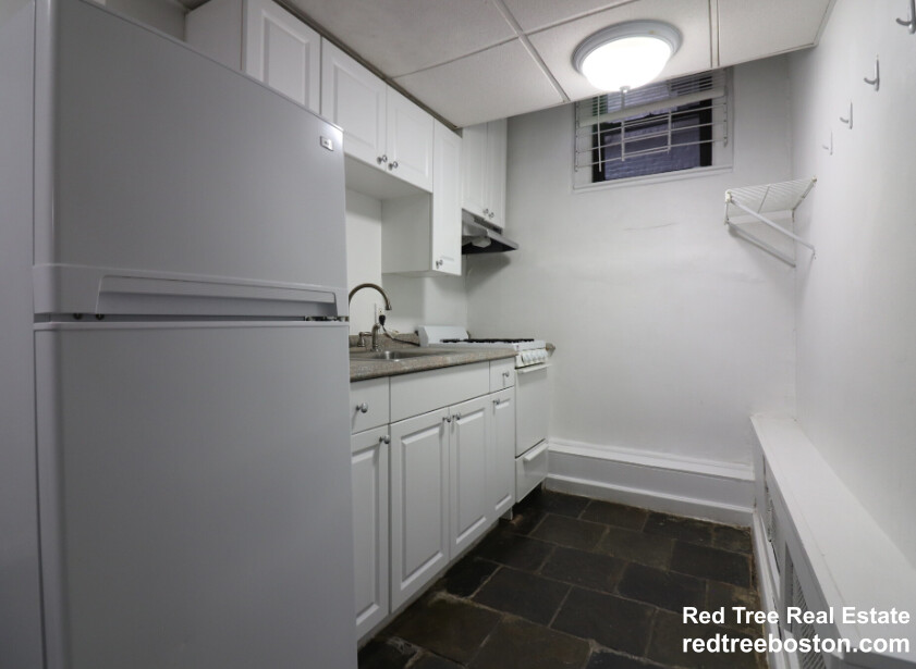 238 Hemenway St, Fenway