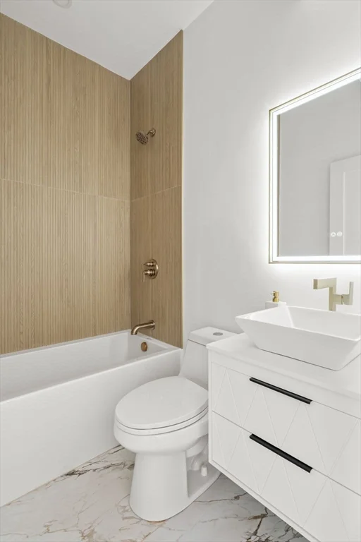 100 Bennington St, East Boston