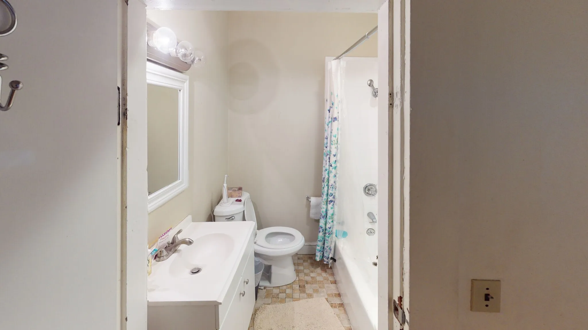 71-73 Chestnut Hill Ave, Brighton