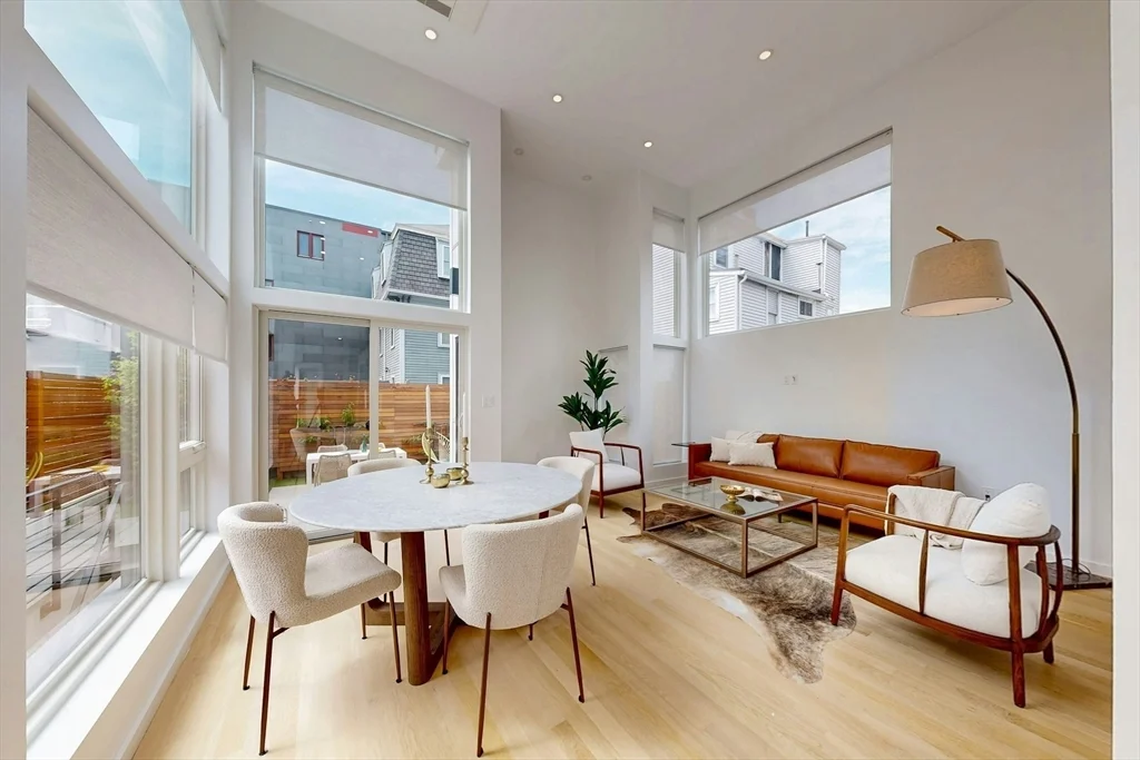 213 Third St, East Cambridge