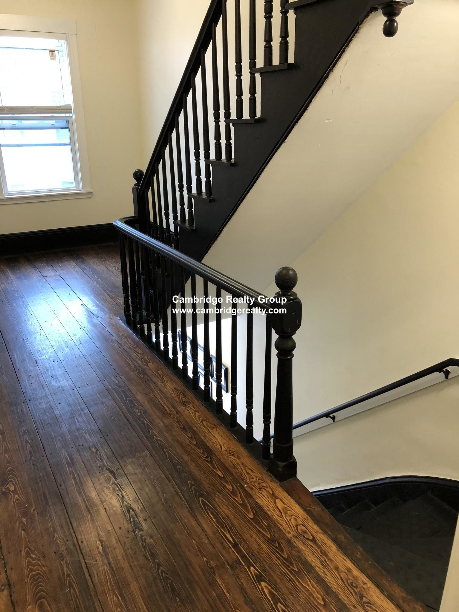 214 Green St, Cambridgeport